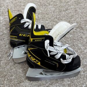 CCM Kids Skates - Black and Yellow